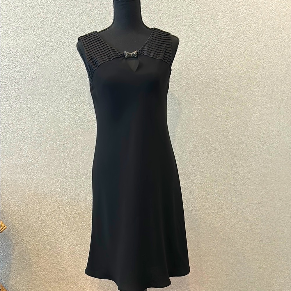 Jones New York Black Sheath Mini Dress